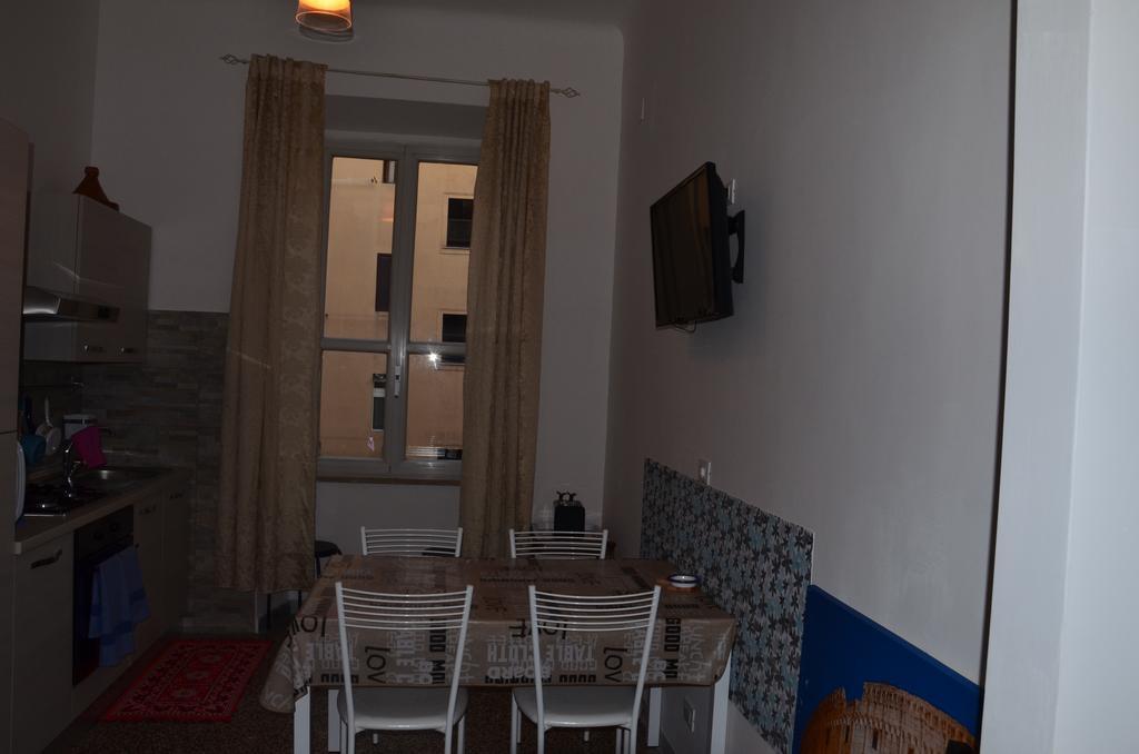 Ines Downtown B&B Roma Habitación foto
